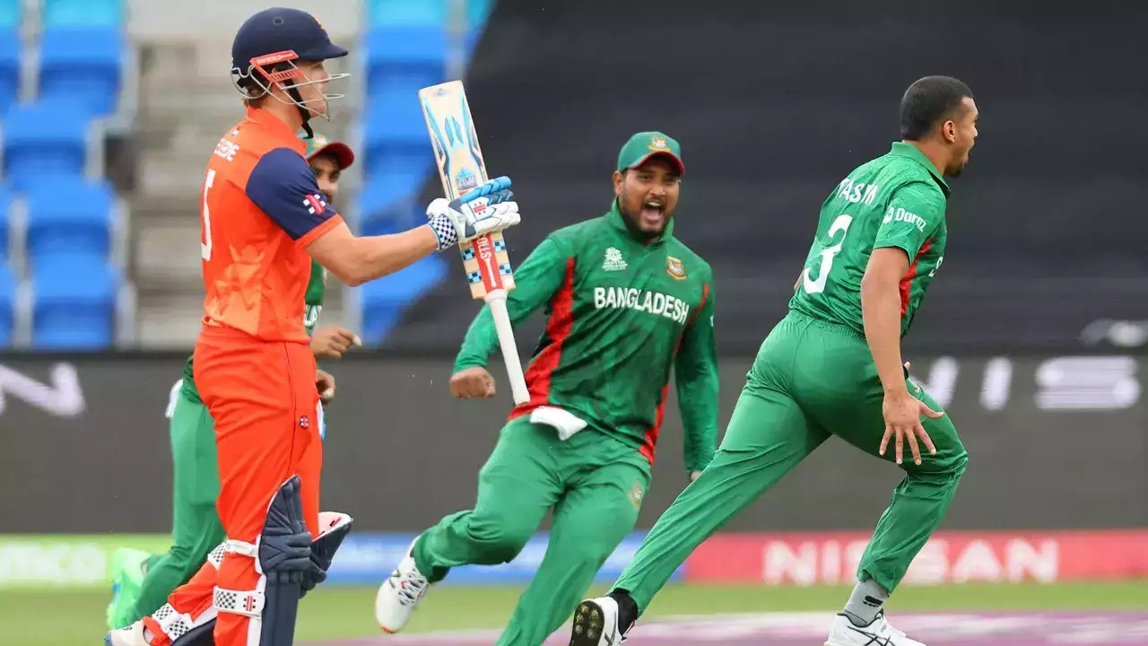 বাংলাদেশের বিপক্ষে নামার আগেই ডাচ স্কোয়াডে তিন পরিবর্তন!