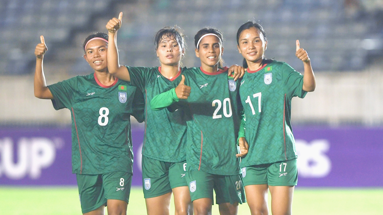 ফিফা র‌্যাঙ্কিংয়ে বাংলাদেশের রেকর্ড, ইতিহাসে নাম ঋতুপর্ণাদের
