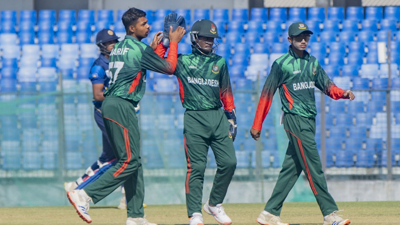 বাংলাদেশকে হারিয়ে সমতায় ফিরল শ্রীলঙ্কা