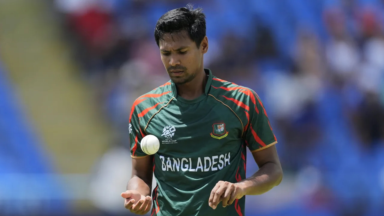 আইপিএলে রেকর্ড দামে বিক্রি হলেন মোস্তাফিজ