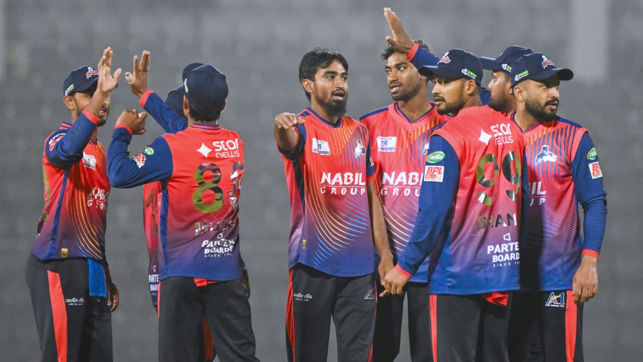 নোয়াখালীর হ্যাটট্রিক হারের ম্যাচে জিতল রাজশাহী
