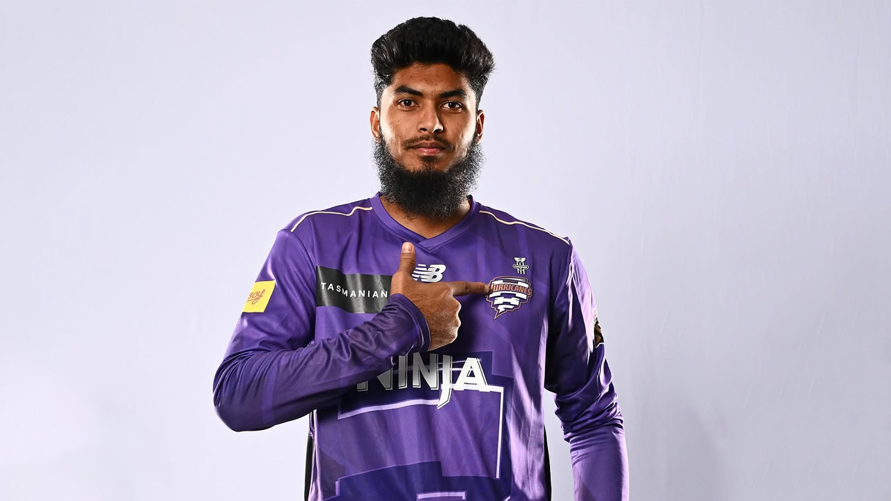 বিগ ব্যাশের প্রথম ম্যাচে কেমন বোলিং করলেন রিশাদ