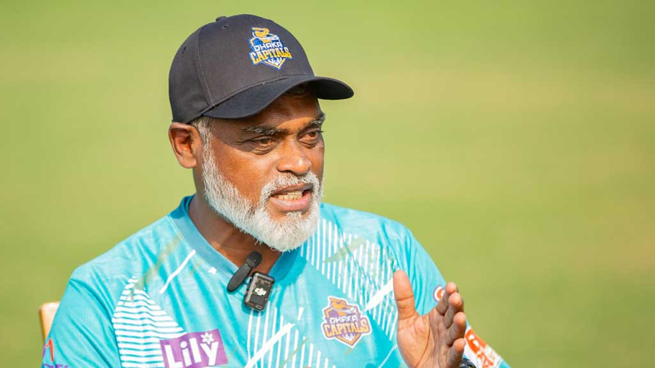জ্যাকির জায়গায় নতুন কোচ নিল ঢাকা ক্যাপিটালস