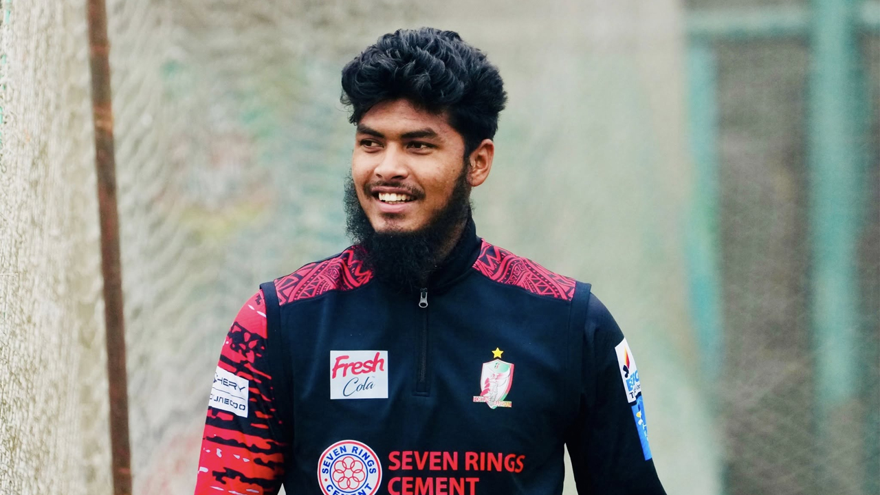 পিএসএলে যাওয়ার আগে যে বার্তা দিলেন রিশাদ হোসেন