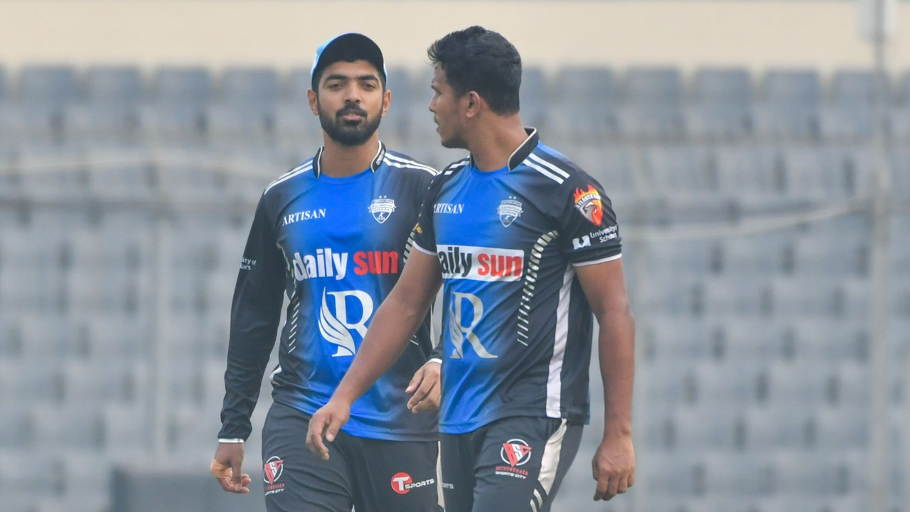 বিপিএলে আগ্রহী আইপিএল-পিএসএলের একাধিক প্রতিষ্ঠান