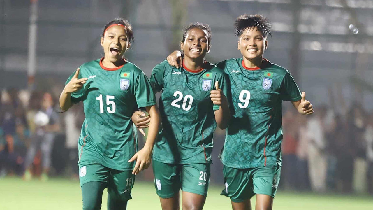 সাড়ে চার ঘণ্টার ম্যাচে বড় জয় পেল বাংলাদেশ