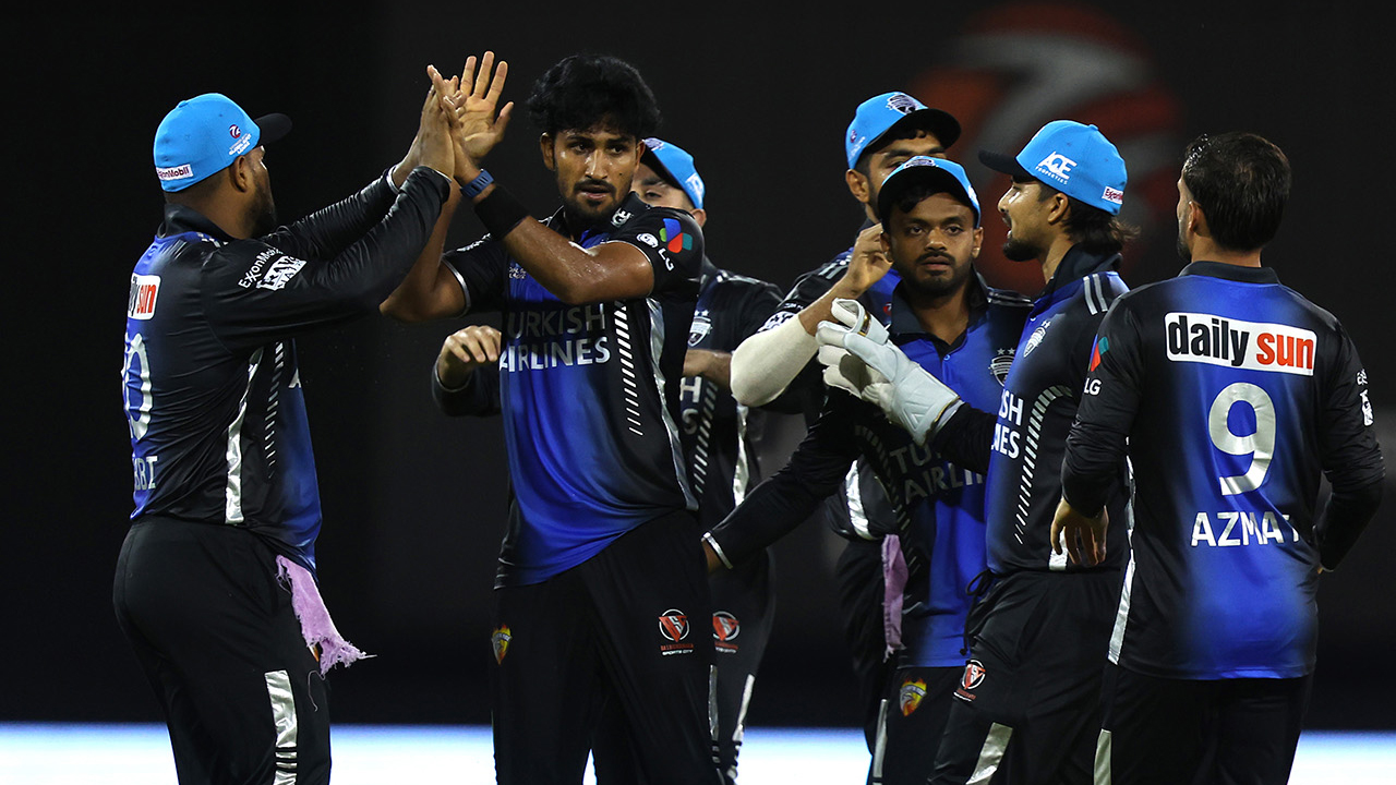অভিষেক ম্যাচেই বল হাতে খালেদের রেকর্ড, জিতল রংপুর