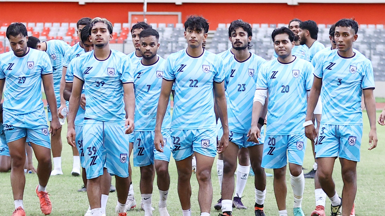 প্রবাসী ফুটবলারদের ফিটনেসে ঘাটতি দেখছে বাফুফে!