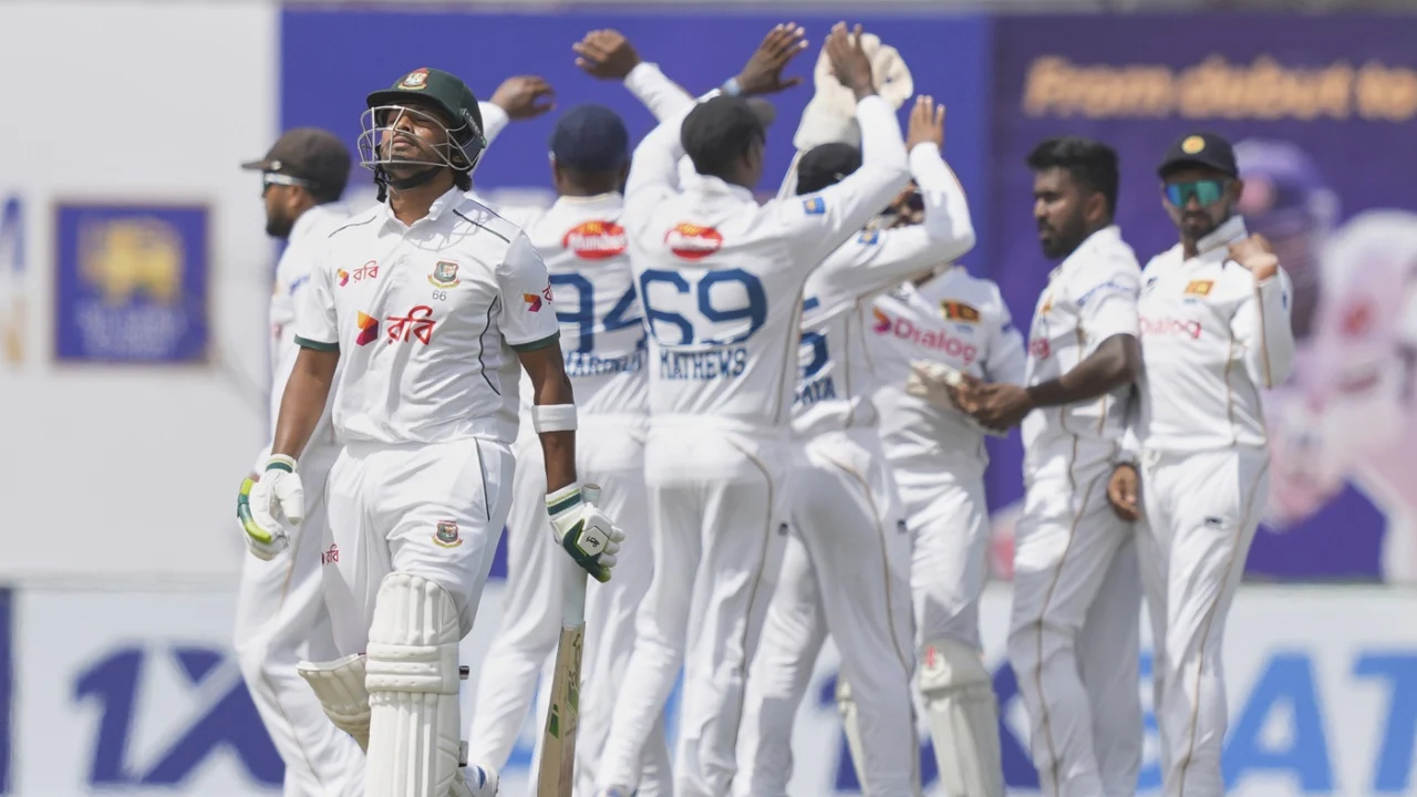 ৪৮৪ রান করেও অনিশ্চয়তায় ভুগছে বাংলাদেশ