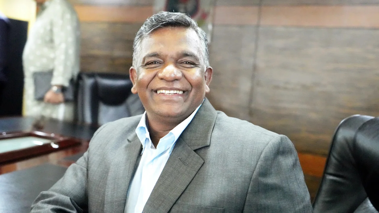 ‘ওপেনার হিসেবে উইকেট বোঝার চেষ্টা করছি’