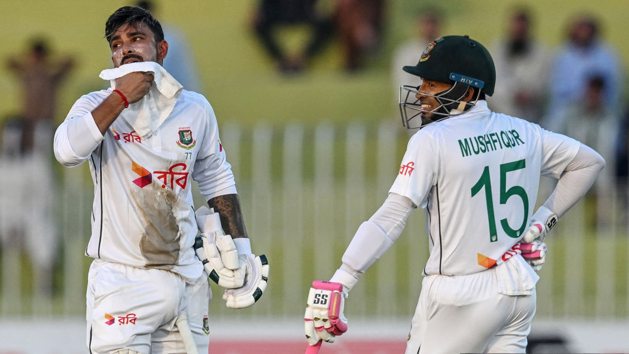 টেস্টে যে রেকর্ডে কখনোই নাম লেখাতে চায় না বাংলাদেশ