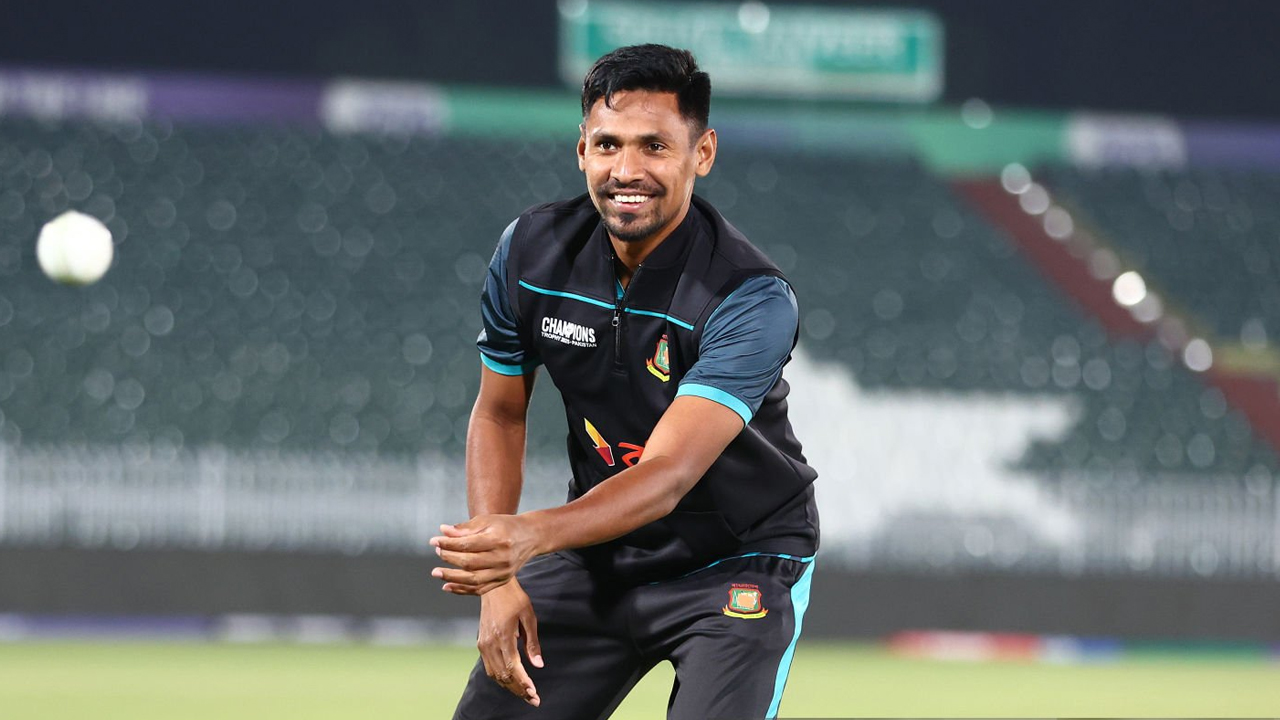 মুস্তাফিজকে দলে নেওয়ায় দিল্লির ম্যাচ বয়কটের হুমকি