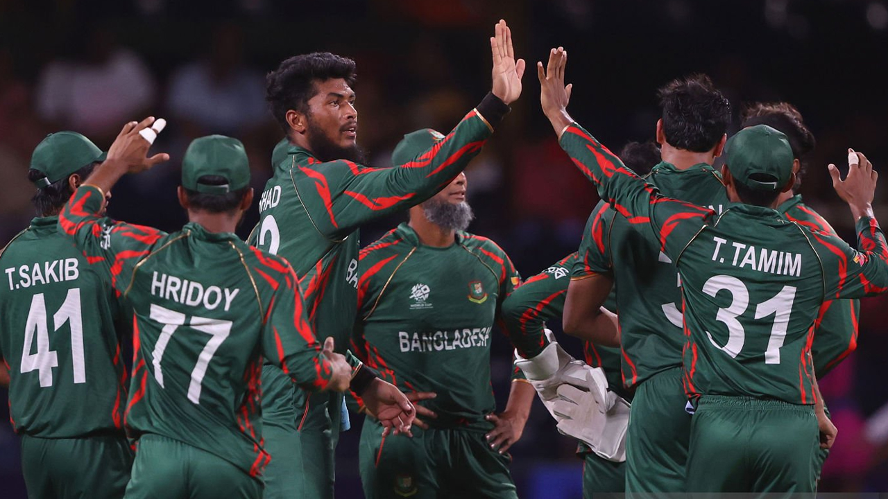 রাতে মাঠে নামছে বাংলাদেশ, খেলা দেখবেন কোথায়