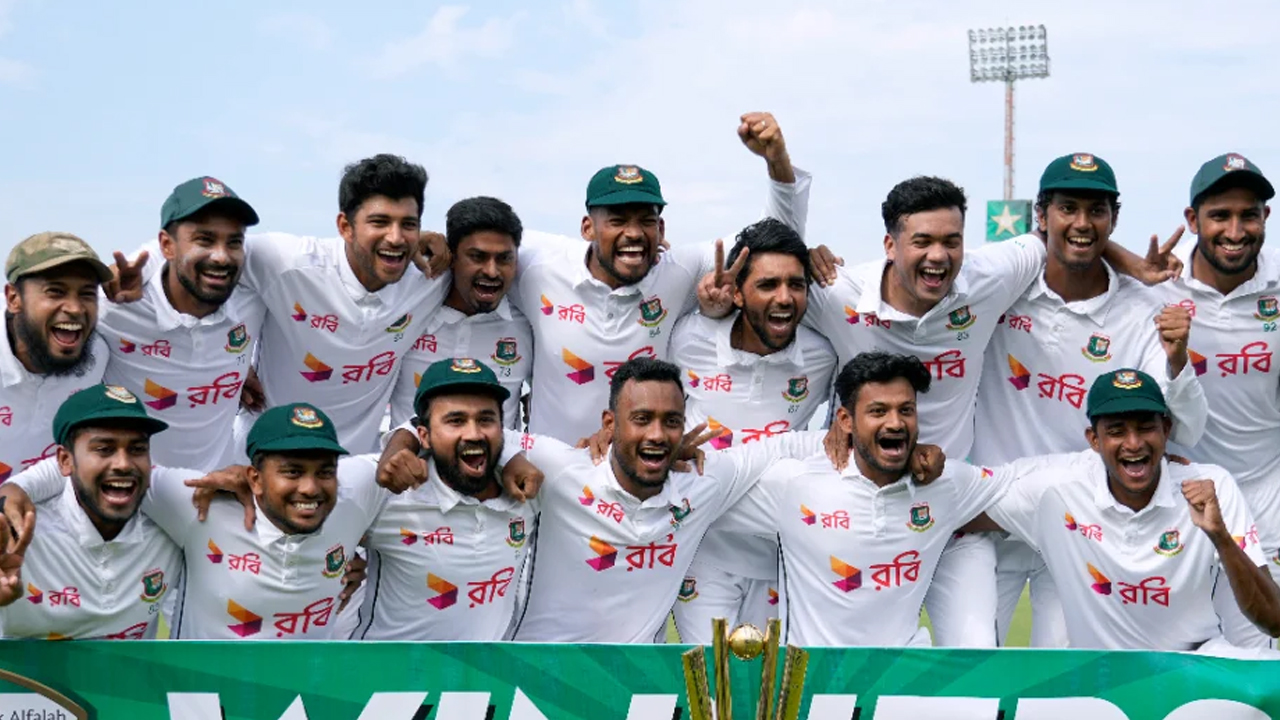 ৭৭৫ রান করা ব্যাটারকে ফিরিয়ে বাংলাদেশের স্কোয়াড ঘোষণা