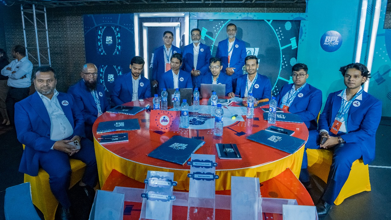 কত টাকায় বিক্রি হলেন নিলামের ৮৫ ক্রিকেটার