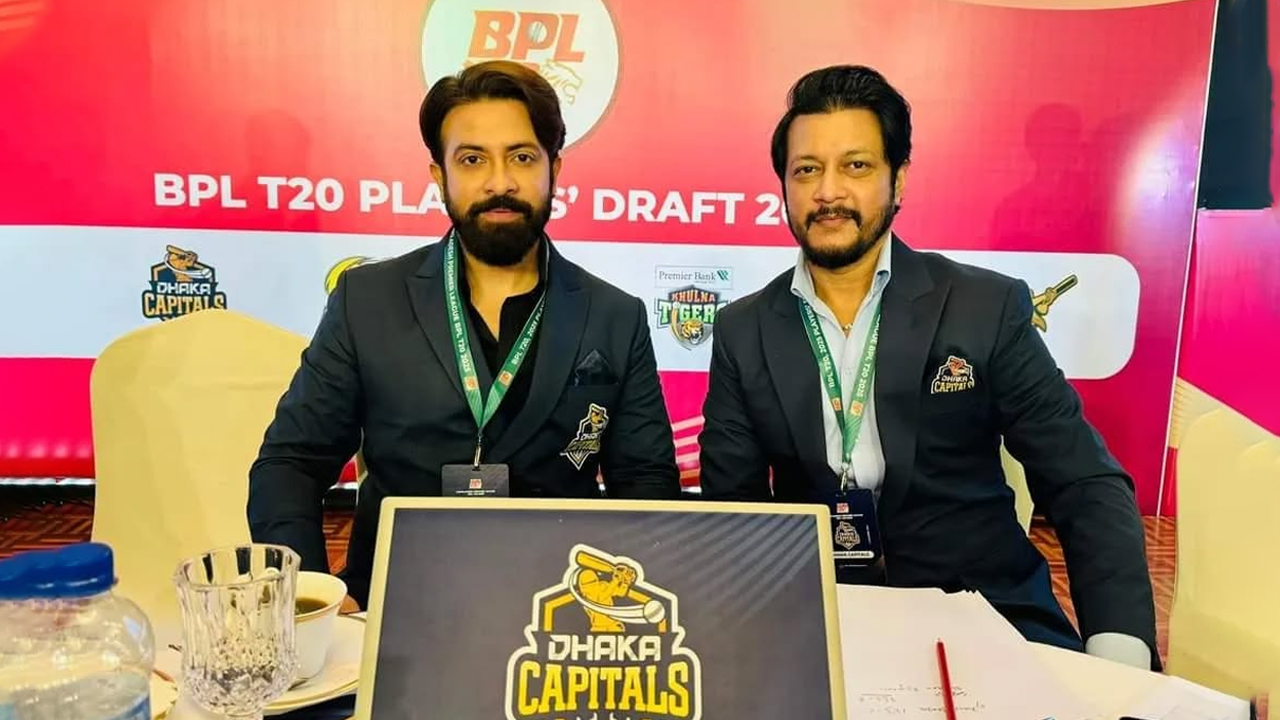বিপিএলে সরাসরি চুক্তিতে দল পেলেন ১৮ ক্রিকেটার