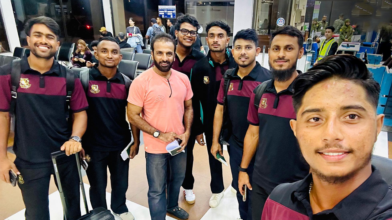 হংকংয়ে যাওয়ার আগে বাংলাদেশের একাদশে পরিবর্তন