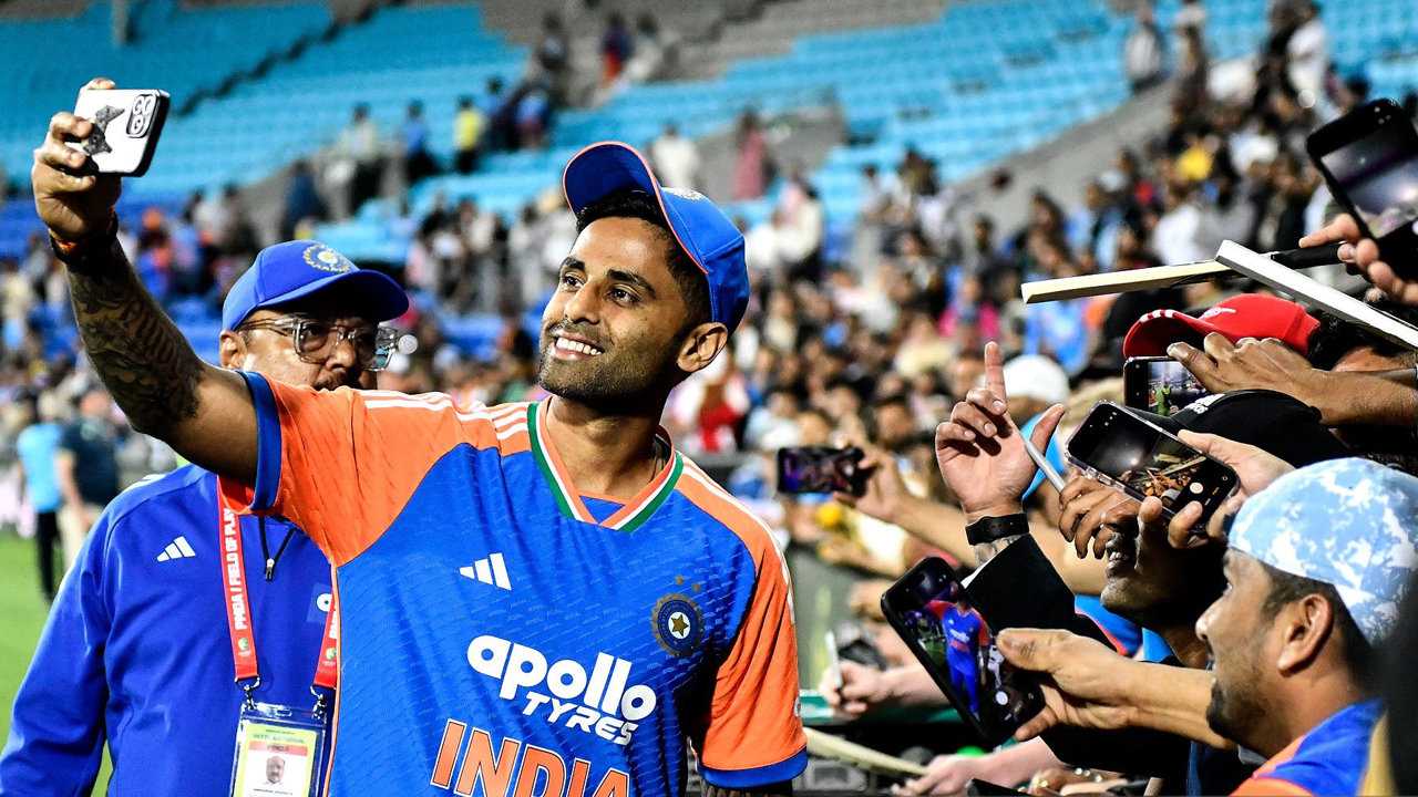 বিশ্বকাপের ফাইনালে যে দলকে চান সূর্যকুমার