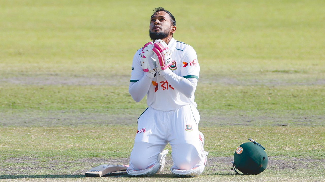 শততম টেস্টে সেঞ্চুরি করে সুখবর পেলেন মুশফিক