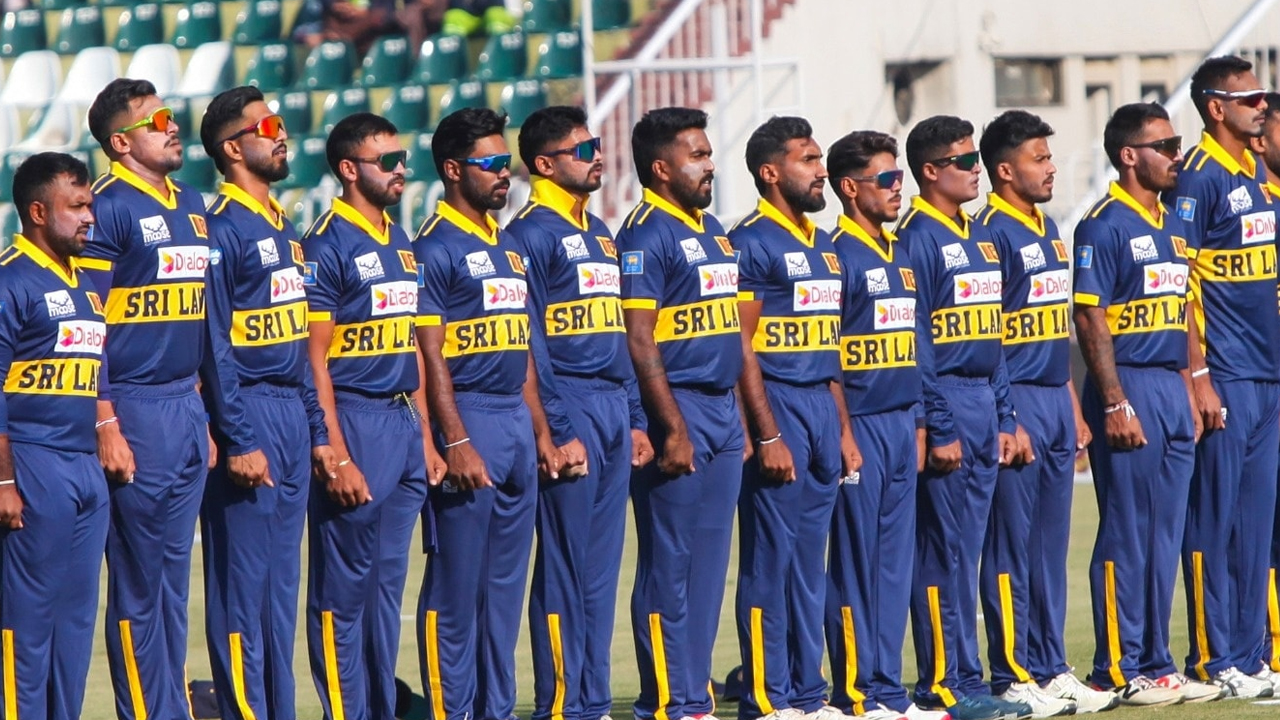 হঠাৎ কেন পাকিস্তান ছাড়ছেন দুই লঙ্কান ক্রিকেটার