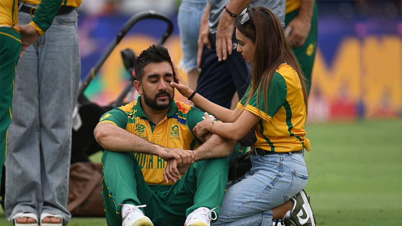 নিজ দেশের টুর্নামেন্টে খেলবেন না শামসি!