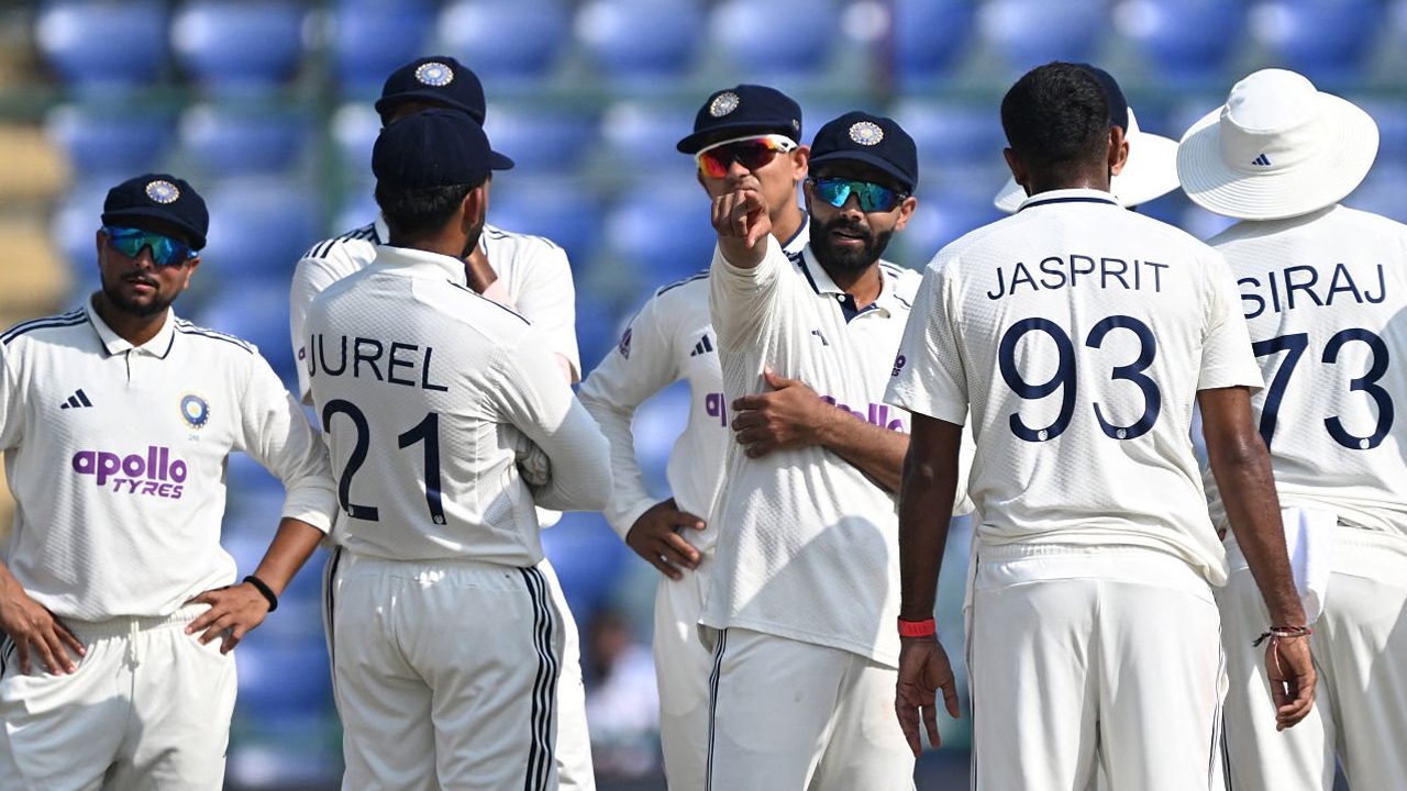 টেস্ট ক্রিকেটে শত বছরের পুরনো নিয়ম ভাঙছে ভারত