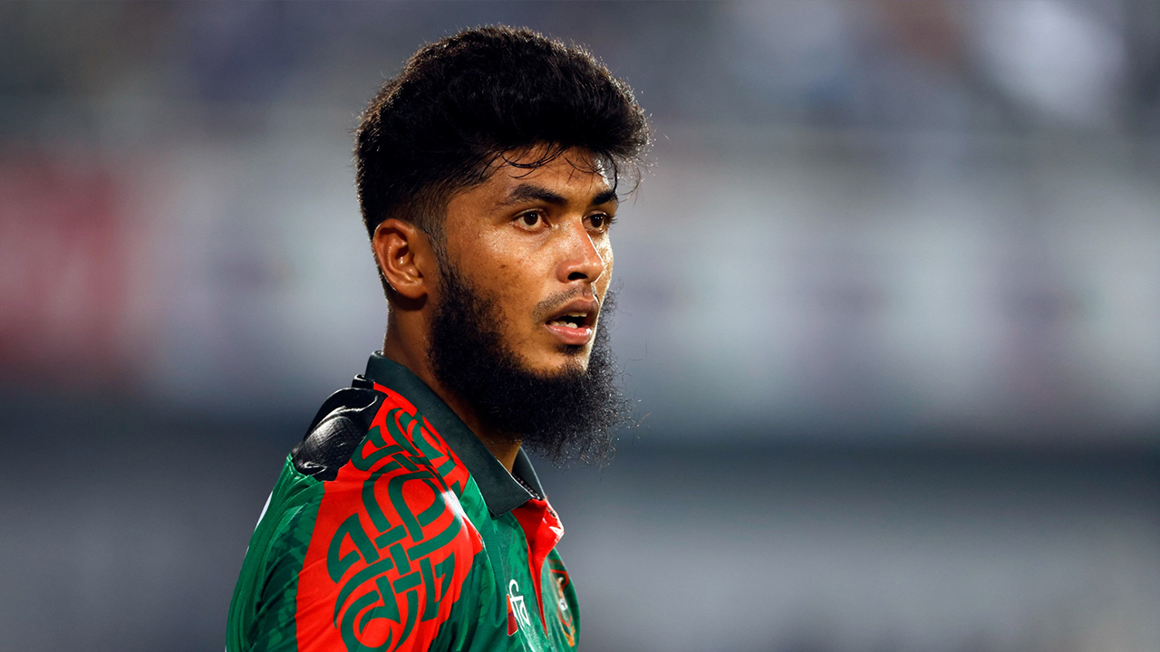 বিশ্বের সব স্পিনারকে পেছনে ফেলে চূড়ায় রিশাদ