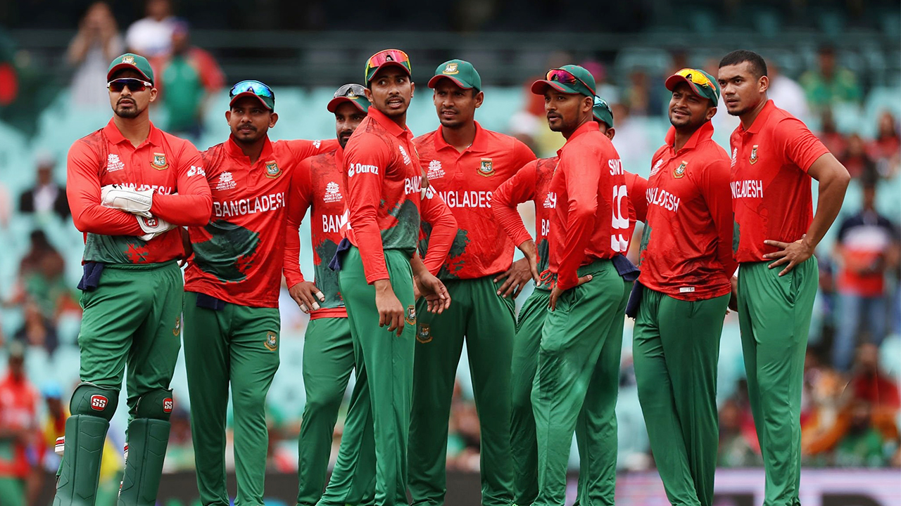 ওয়ানডেতে ২১৯৮ রান করা ক্রিকেটারকে দলে ফেরাল বাংলাদেশ