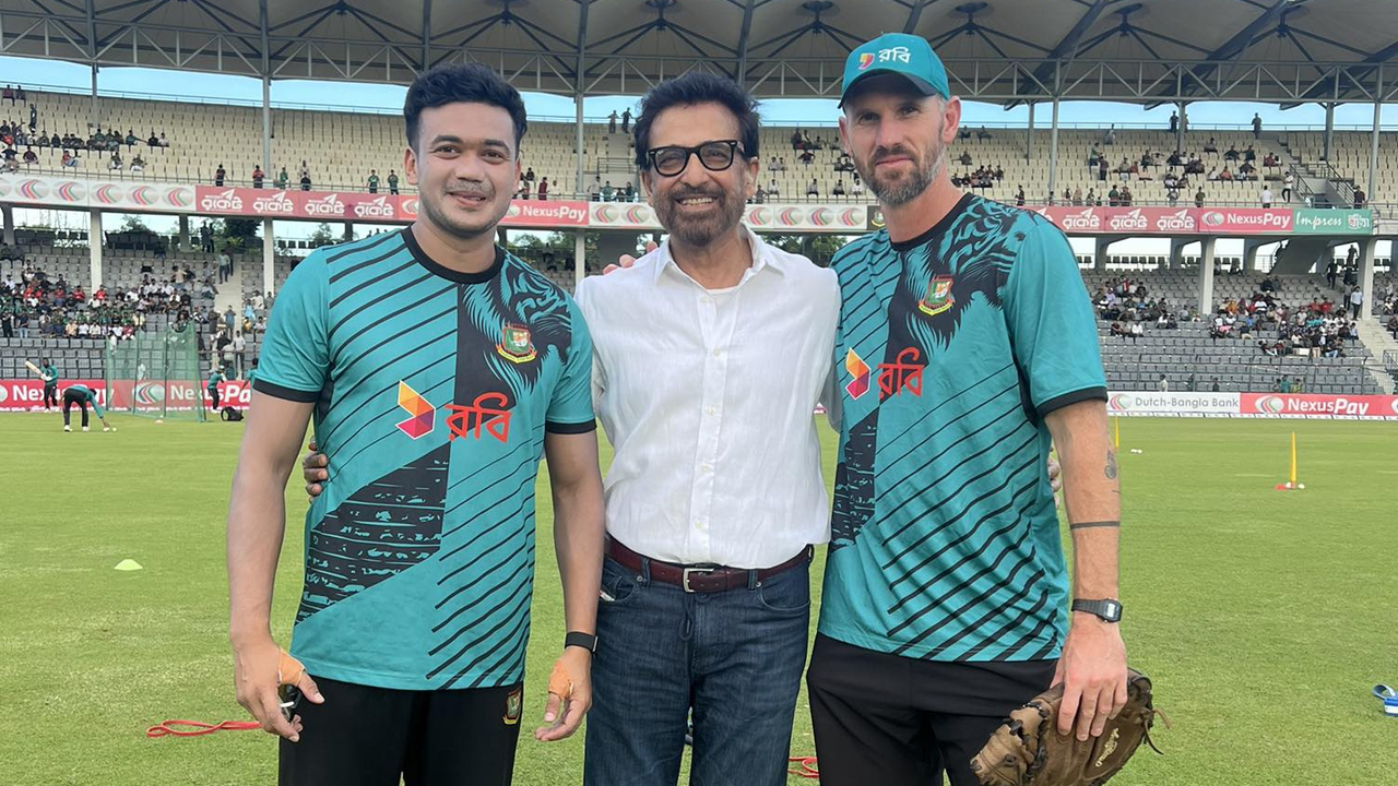 গণমাধ্যমে ভুল তথ্য, এশিয়া কাপে যাচ্ছেন আথার আলী