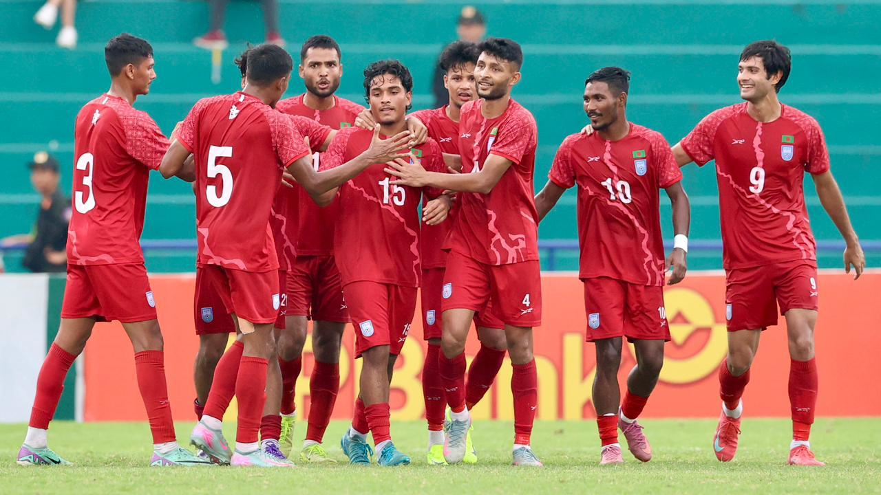 ১২ মিনিটে ৪ গোল, বড় জয় পেল বাংলাদেশ