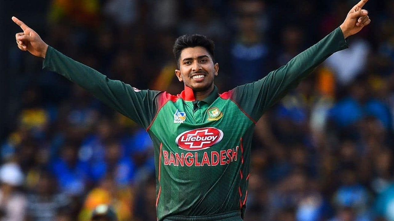 সিরিজের বাকি দুই দিন, এখনও দেশে সৌম্য!