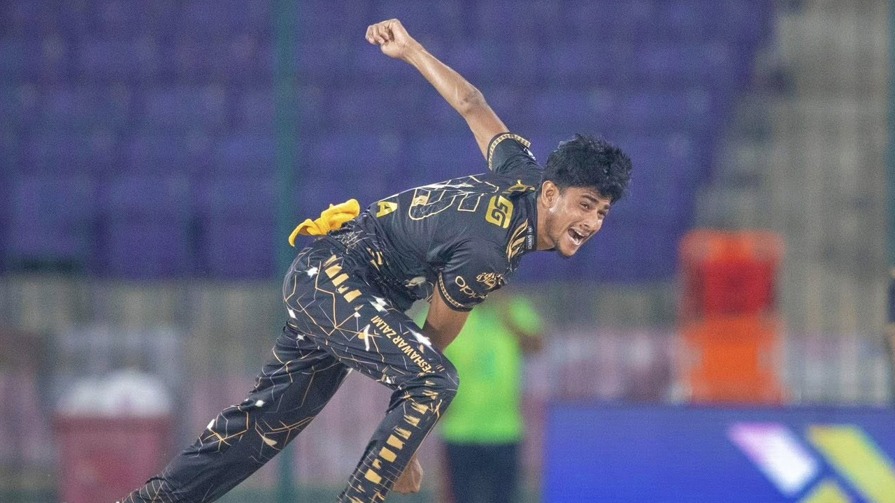 বিশ্ব ক্রিকেটে নাহিদ রানাকে নিয়ে এত মাতামাতি কেন