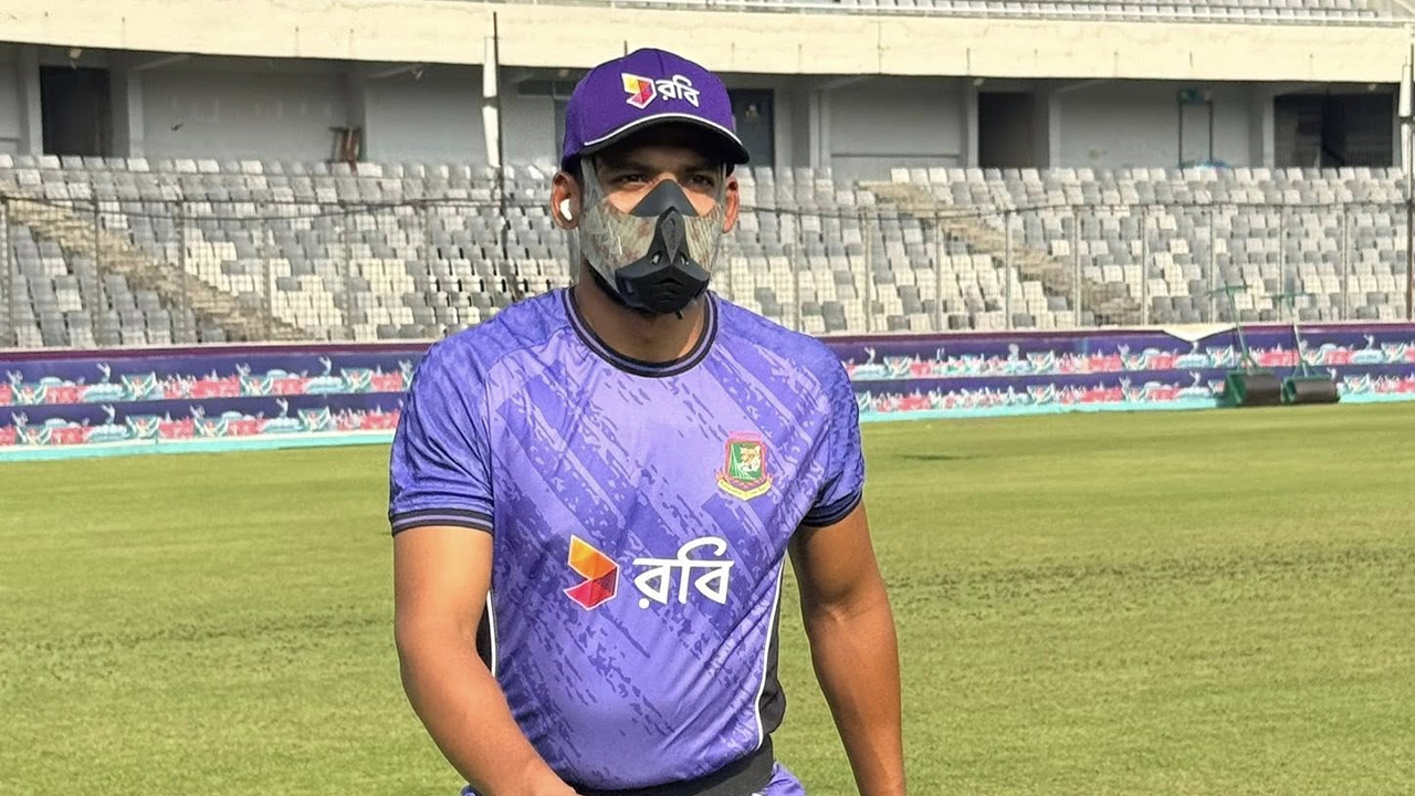 অনুশীলনে শান্তের ব্যতিক্রমী মাস্ক, কার্যকারিতা শুনলে অবাক হবেন