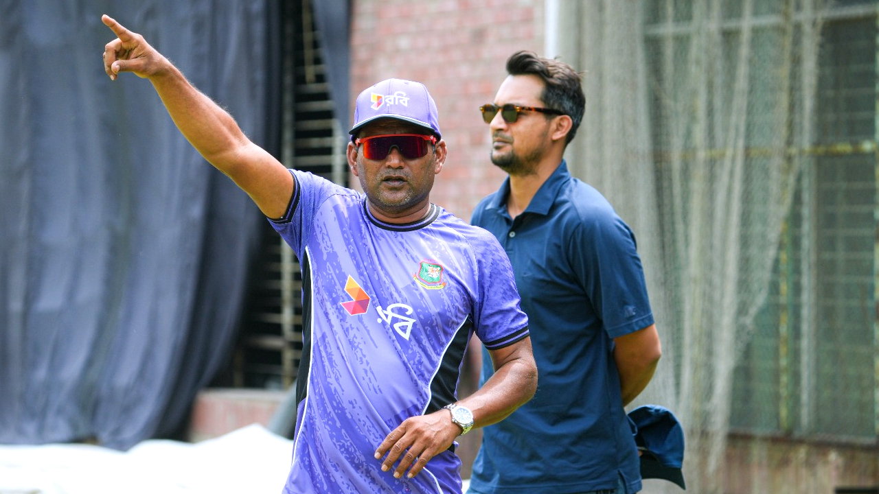 জাতীয় দলের দায়িত্ব হারাচ্ছেন সালাহউদ্দিন