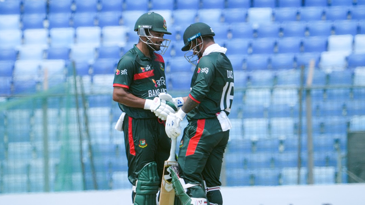 লিটনের ফিফটি, শান্তর সেঞ্চুরি—তবুও আফসোসটা রয়ে গেল
