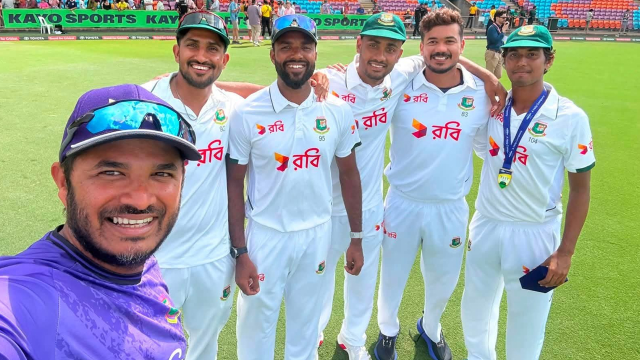 ‘বাংলাদেশি বোলাররা আমাদের চাপে রাখবে’