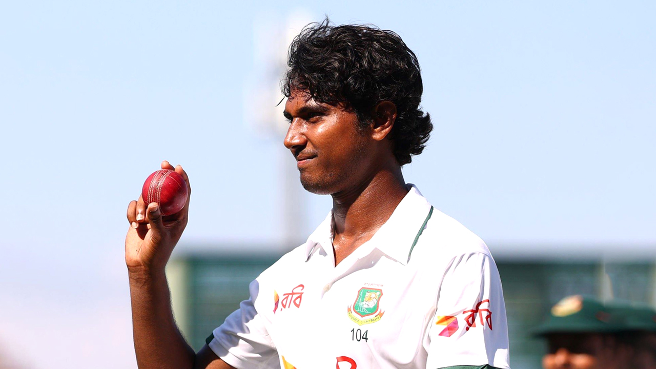 সুইংয়ের মায়াজালে হাসানের ৬ শিকার