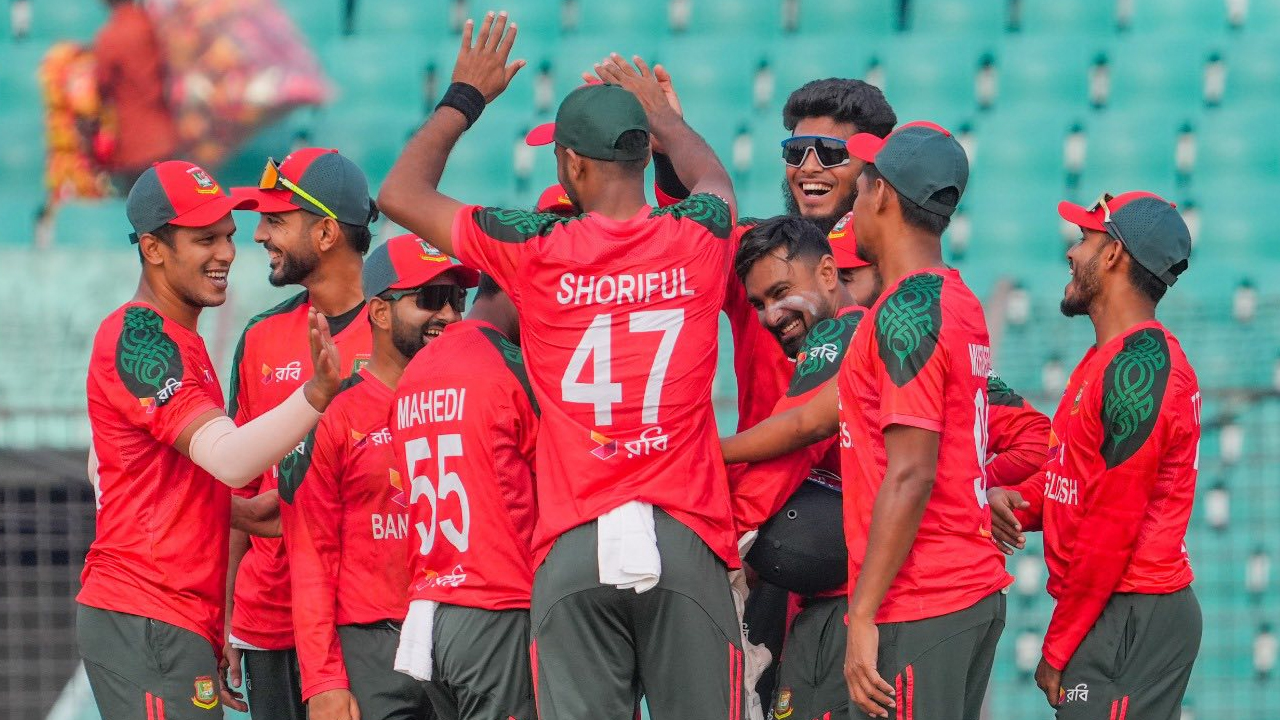 বিসিবির কেন্দ্রীয় চুক্তিতে ২৭ ক্রিকেটার, জায়গা পাচ্ছেন যারা