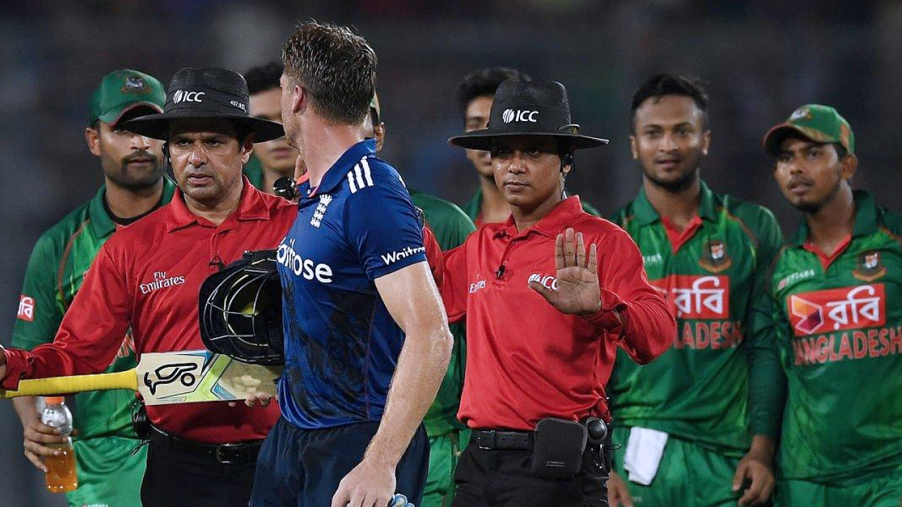 টি-টোয়েন্টি বিশ্বকাপে থাকছেন বাংলাদেশের দুই প্রতিনিধি