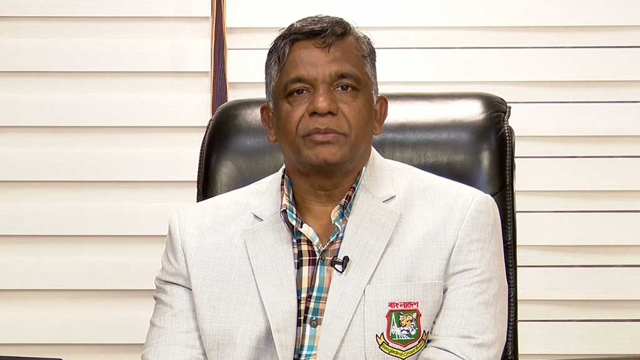 তদন্ত কমিটির মুখোমুখি হয়েছেন বুলবুল