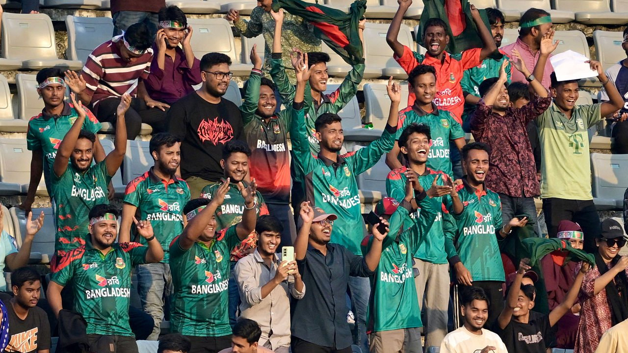 ফ্রি টিকিট দিয়ে কত দর্শক পেল বিসিবি