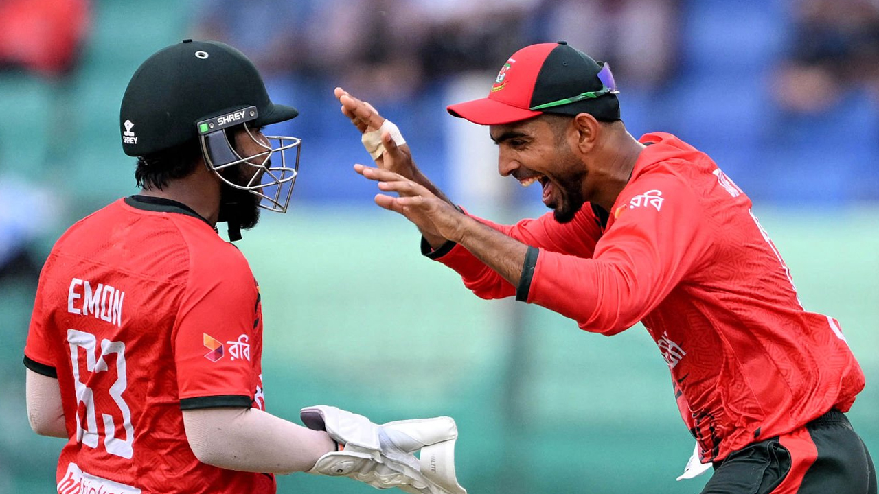 এনপিএলে খেলতে যাচ্ছেন আরও ৩ বাংলাদেশি