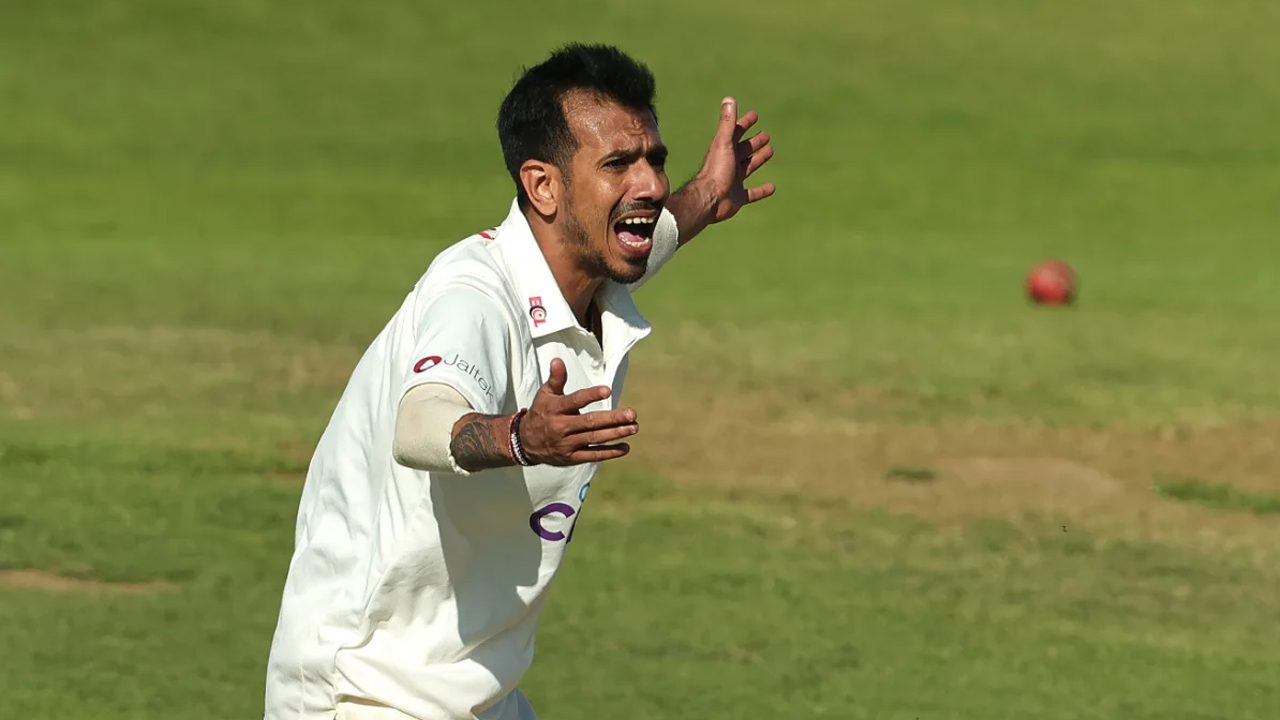 সুযোগ না পেয়ে অবসরের ঘোষণা দিলেন চাহাল
