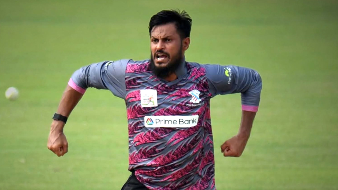 ৩০ বছর বয়সী রনি আসলেই লিজেন্ডস লিগে খেলবেন?