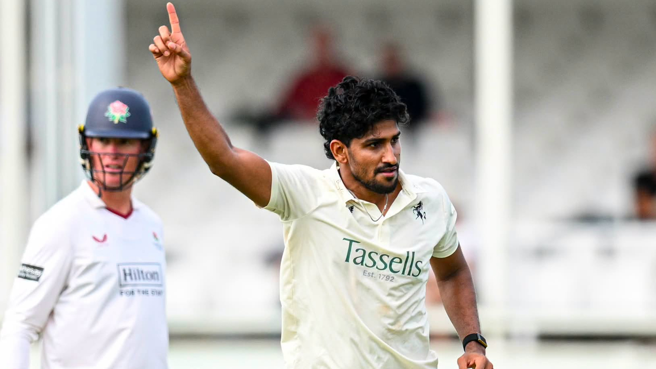 কেন্টের বাঁচা-মরার লড়াইয়ে আশা দেখাচ্ছেন খালেদ
