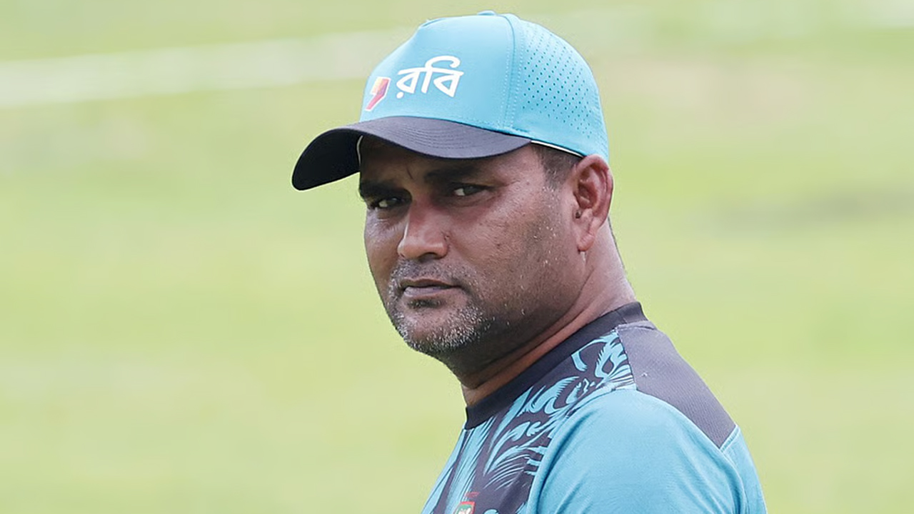 ‘উইকেট কেমন জানি না, তবে কে বানিয়েছে জানি’