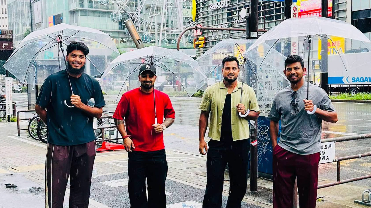 বৃষ্টিতে পণ্ড অনুশীলন, কোয়ার্টারে খেলা না হলে জিতবে কারা?